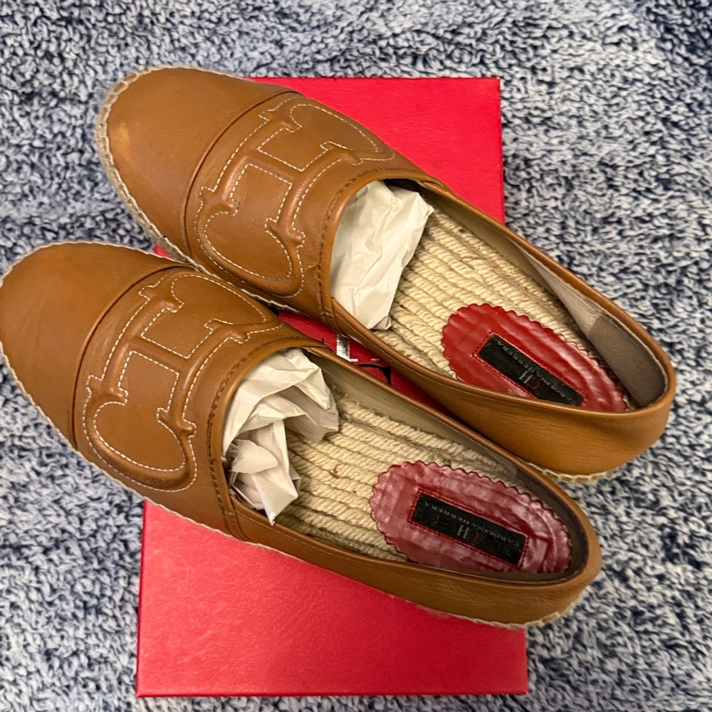 Carolina Herrera Tan Leather CH Espadrille Flats with Red Lining - Picture 5 of 8